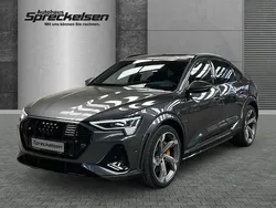 Daytonagrau perleffekt Gebraucht 2022 Audi e-tron Ambiente SUV | 47.990 € (Fairer Preis)