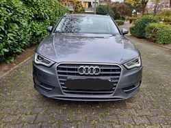Grau Gebraucht 2014 Audi A3 Ambition Kombi | 12.000 € (Superpreis)