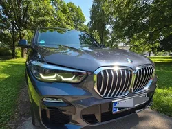 Grau Gebraucht 2019 BMW X5 M Sport SUV | 38.700 €
