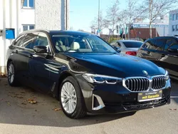 Schwarz Gebraucht 2021 BMW 520 Luxury Line Kombi | 30.950 € (Fairer Preis)