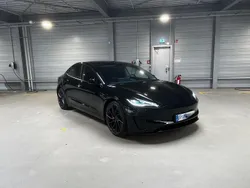 Schwarz Gebraucht 2024 Tesla Model 3 Performance Limousine | 49.500 €