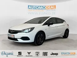 Weiss Gebraucht 2021 Opel Astra Design & Tech Limousine | 14.779 € (Guter Preis)