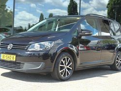 Schwarz Gebraucht 2011 VW Touran Comfortline Van / Kleinbus | 5.335 € (Fairer Preis)
