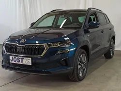 Lavablau metallic Gebraucht 2023 Skoda Karoq Tour SUV | 27.950 € (Etwas zu teuer)