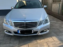 Silber Gebraucht 2010 Mercedes E300 Avantgarde Limousine | 14.600 € (Etwas zu teuer)