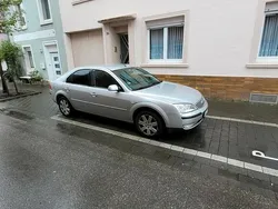 Silber Gebraucht 2004 Ford Mondeo Limousine | 2.099 €
