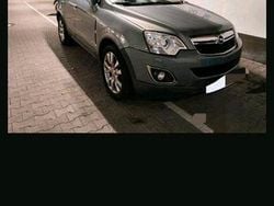 Grau Gebraucht 2012 Opel Antara Cosmo SUV | 8.300 € (Etwas zu teuer)