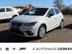 Weiß Neu 2025 Seat Ibiza FR Limousine | 29.690 €