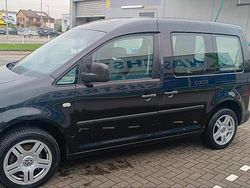Schwarz Gebraucht 2005 VW Caddy Van / Kleinbus | 3.600 €