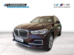 Violett Gebraucht 2022 BMW X5 xLine SUV | 55.919 € (Guter Preis)