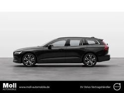 Blau Gebraucht 2024 Volvo V60 Core Kombi | 37.900 € (Guter Preis)