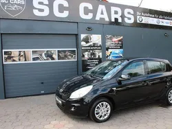Schwarz Gebraucht 2010 Hyundai i20 Comfort Limousine | 7.499 € (Teuer)