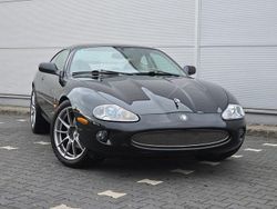 Schwarz Gebraucht 2002 Jaguar XK8 Coupé | 14.900 € (Superpreis)