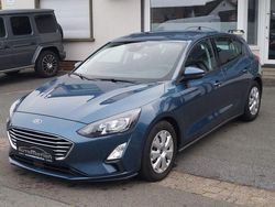 Blau Gebraucht 2020 Ford Focus Limousine | 15.490 € (Guter Preis)