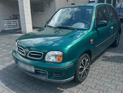 Grün Gebraucht 2000 Nissan Micra Kleinwagen | 1.000 € (Fairer Preis)