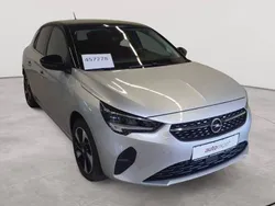 Kristall silber met./dach diamant schwarz met. Gebraucht 2022 Opel Corsa-e Elegance Kleinwagen | 17.390 € (Fairer Preis)