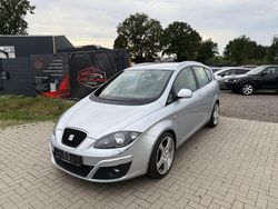 Silber Gebraucht 2010 Seat Altea XL Stylance Van / Kleinbus | 3.500 € (Fairer Preis)