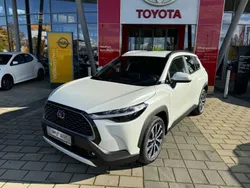 Platinum weiß perleffekt Neu 2024 Toyota Corolla Cross Team SUV | 35.990 € (Fairer Preis)