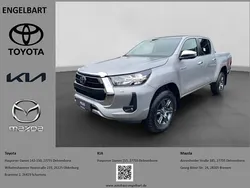 Silber Neu 2024 Toyota HiLux Comfort Abholung | 43.990 € (Guter Preis)