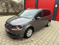 Grau Gebraucht 2011 VW Touran Van / Kleinbus | 7.900 € (Etwas zu teuer)