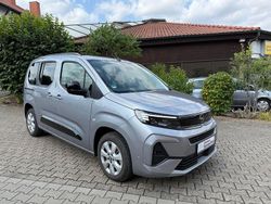 Grau Gebraucht 2024 Opel Combo Life Van / Kleinbus | 29.900 € (Teuer)
