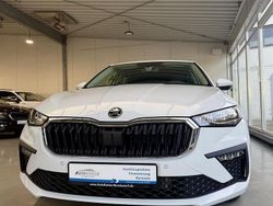 Weiß Gebraucht 2024 Skoda Scala Selection Kleinwagen | 20.780 € (Guter Preis)