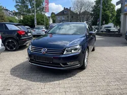 Night blue metallic Gebraucht 2013 VW Passat Highline Kombi | 10.900 € (Fairer Preis)