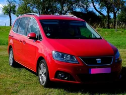 Rot Gebraucht 2015 Seat Alhambra Van / Kleinbus | 18.900 € (Fairer Preis)