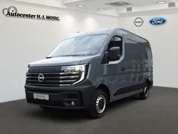 Grau Neu 2024 Nissan Interstar N-Connecta Van | 36.995 € (Fairer Preis)