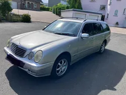 Silber Gebraucht 2002 Mercedes E320 Kombi | 3.200 € (Fairer Preis)