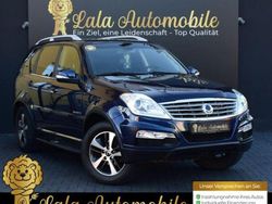 Blau Gebraucht 2017 Ssangyong (KGM) Rexton SUV | 15.490 €