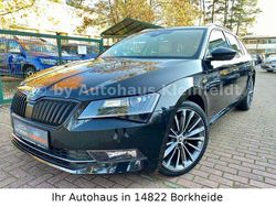 Schwarz Gebraucht 2015 Skoda Superb LAURIN & KLEMENT Kombi | 18.990 € (Fairer Preis)