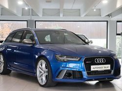 Blau(metallic) Gebraucht 2016 Audi RS6 Performance Kombi | 64.880 € (Etwas zu teuer)