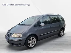 Grau Gebraucht 2008 VW Sharan Exclusive Van / Kleinbus | 7.999 € (Teuer)