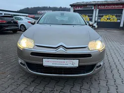 Gelb Gebraucht 2013 Citroën C5 Exclusive Limousine | 12.990 €