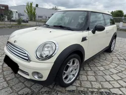 Weiß Gebraucht 2010 Mini Cooper Clubman Kombi | 3.999 € (Fairer Preis)