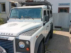 Weiß Gebraucht 2012 Land Rover Defender SUV | 51.500 €