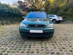 Grün Gebraucht 1998 Opel Astra Kombi | 1.900 € (Etwas zu teuer)