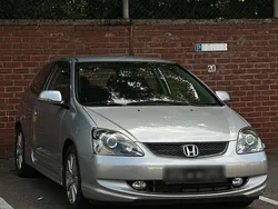 Silber Gebraucht 2004 Honda Civic Coupé | 3.500 € (Teuer)
