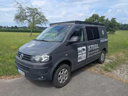 Grau Gebraucht 2015 VW T5 Van | 21.199 €