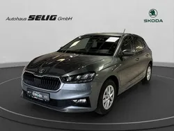 Graphitgrau Gebraucht 2024 Skoda Fabia Ambition Limousine | 20.290 € (Etwas zu teuer)