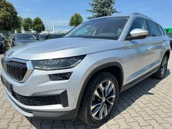 Silber Gebraucht 2022 Skoda Kodiaq Tour SUV | 25.490 € (Fairer Preis)