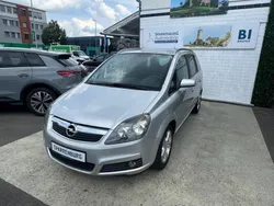 Silber Gebraucht 2006 Opel Zafira Edition Van / Kleinbus | 4.999 € (Teuer)