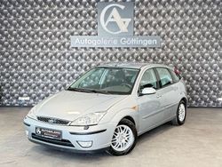 Grau Gebraucht 2002 Ford Focus Limousine | 3.499 € (Teuer)