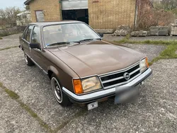 Braun Gebraucht 1980 Opel Commodore Limousine | 5.750 €