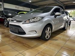 Silber Gebraucht 2009 Ford Fiesta Ambiente Kleinwagen | 3.600 € (Etwas zu teuer)