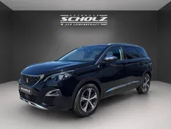 Schwarz Gebraucht 2020 Peugeot 5008 Van / Kleinbus | 20.990 € (Fairer Preis)