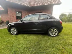 Schwarz Gebraucht 2010 Audi A1 Ambition Kleinwagen | 4.200 € (Teuer)