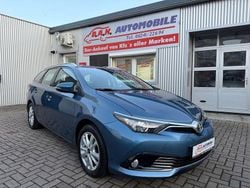 Blau Gebraucht 2016 Toyota Auris Touring Sports Kombi | 12.990 € (Fairer Preis)