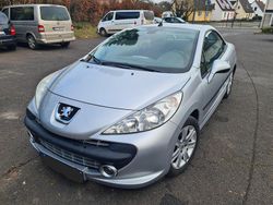 Silber Gebraucht 2007 Peugeot 207 CC Cabrio | 2.699 € (Fairer Preis)